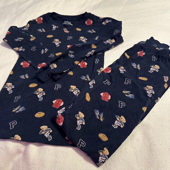 Boys Ralph Lauren football bear pajama set size 12 new without tags. Never worn - Picture 2 of 4
